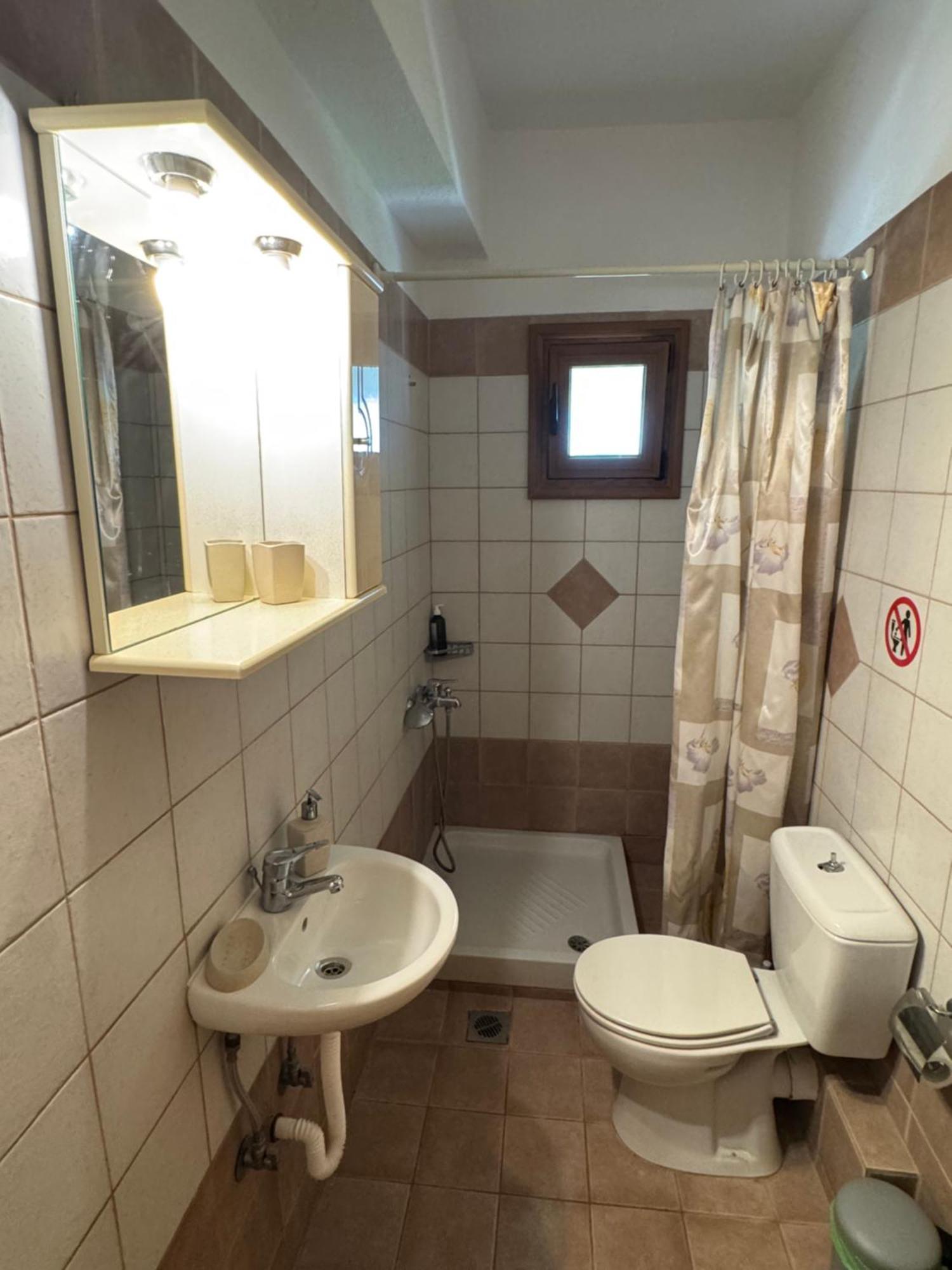 Despoina Meletiadou Nea Roda Exteriör bild